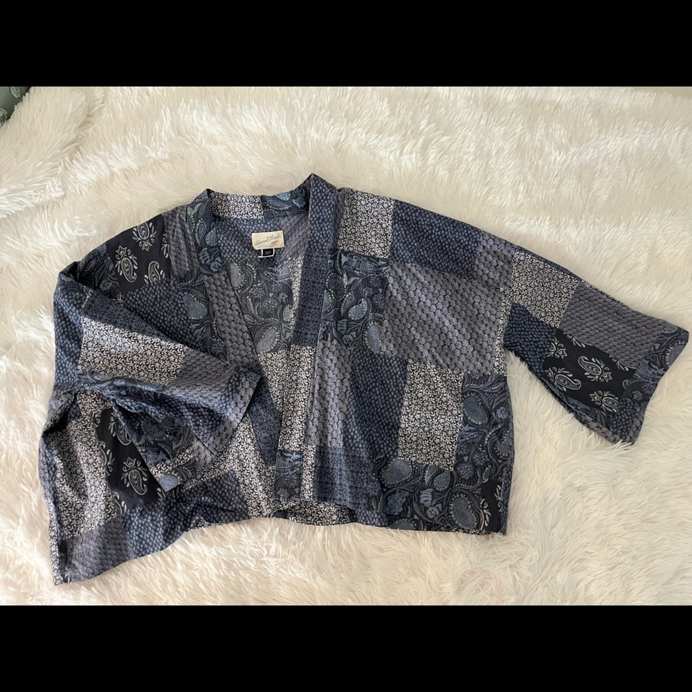 Universal thread Crop Cover Up